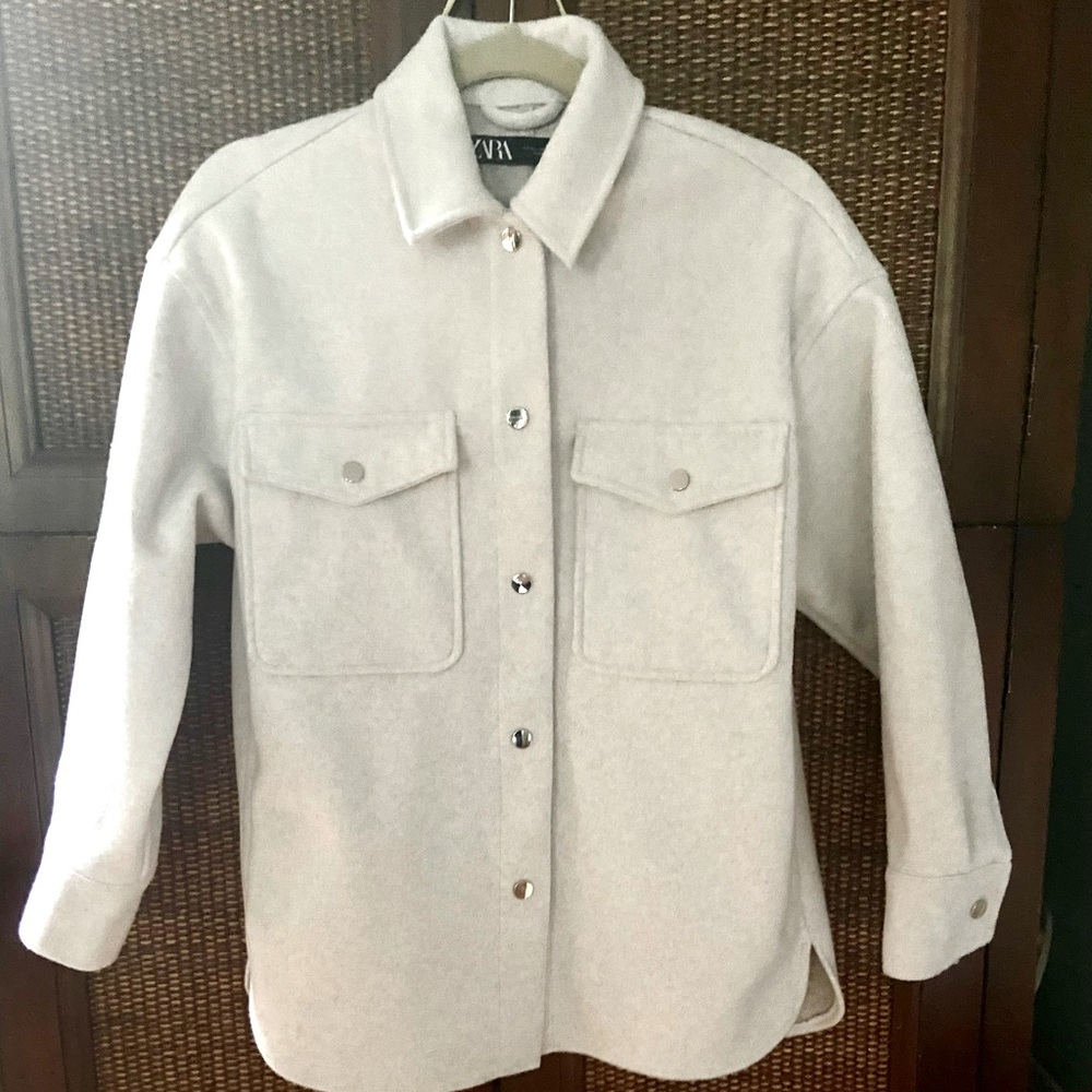 Zara Oversized Off White/Pale Gray Flannel Shirt Jacket XS